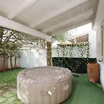 Βίλα White House - Con Jacuzzi E Posto Auto Οτράντο