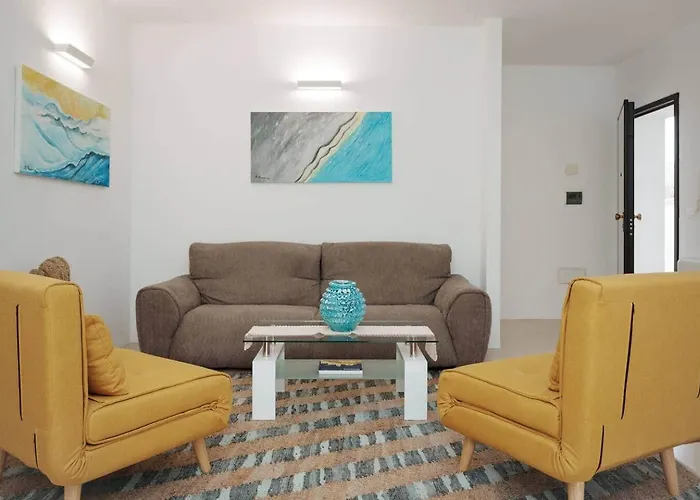 White House - Con Jacuzzi E Posto Auto Βίλα *