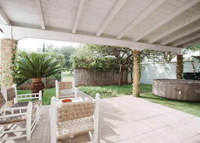 Βίλα White House - Con Jacuzzi E Posto Auto