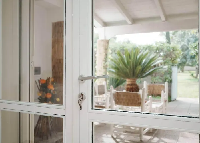 White House - Con Jacuzzi E Posto Auto Βίλα