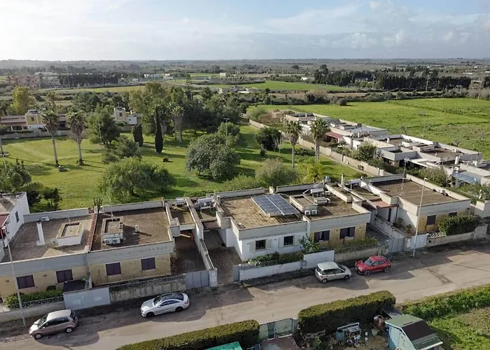 Βίλα White House - Con Jacuzzi E Posto Auto *